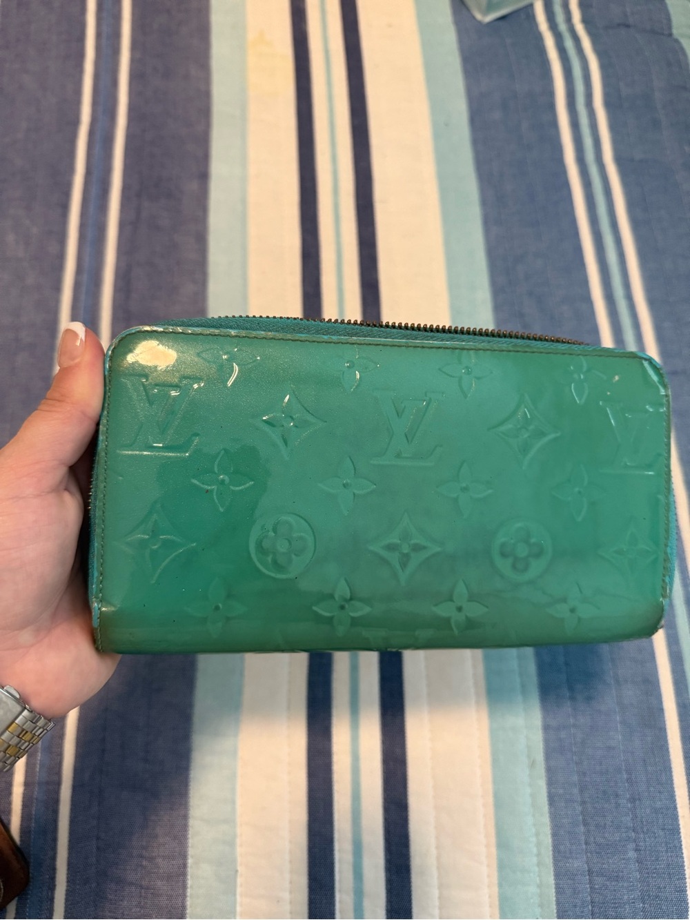 Louis Vuitton Green Vernis Zip Wallet